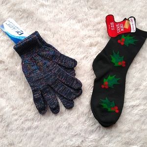 Bundle of stocking stuffer mittens and socks! NWT